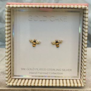 Gold Cake Bee Earrings 